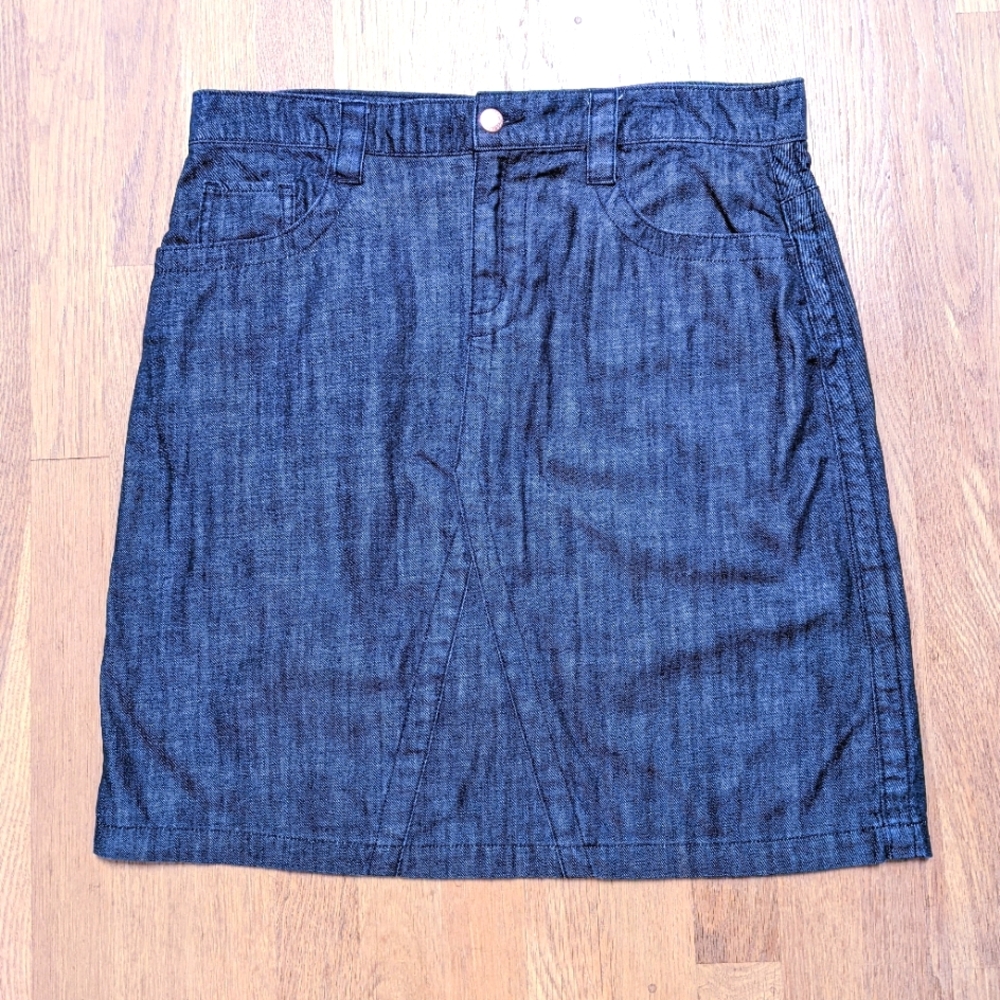 Joe Fresh Denim Skirt 12 Short Dark Blue Jean 100% Cotton Great Flattering Cut